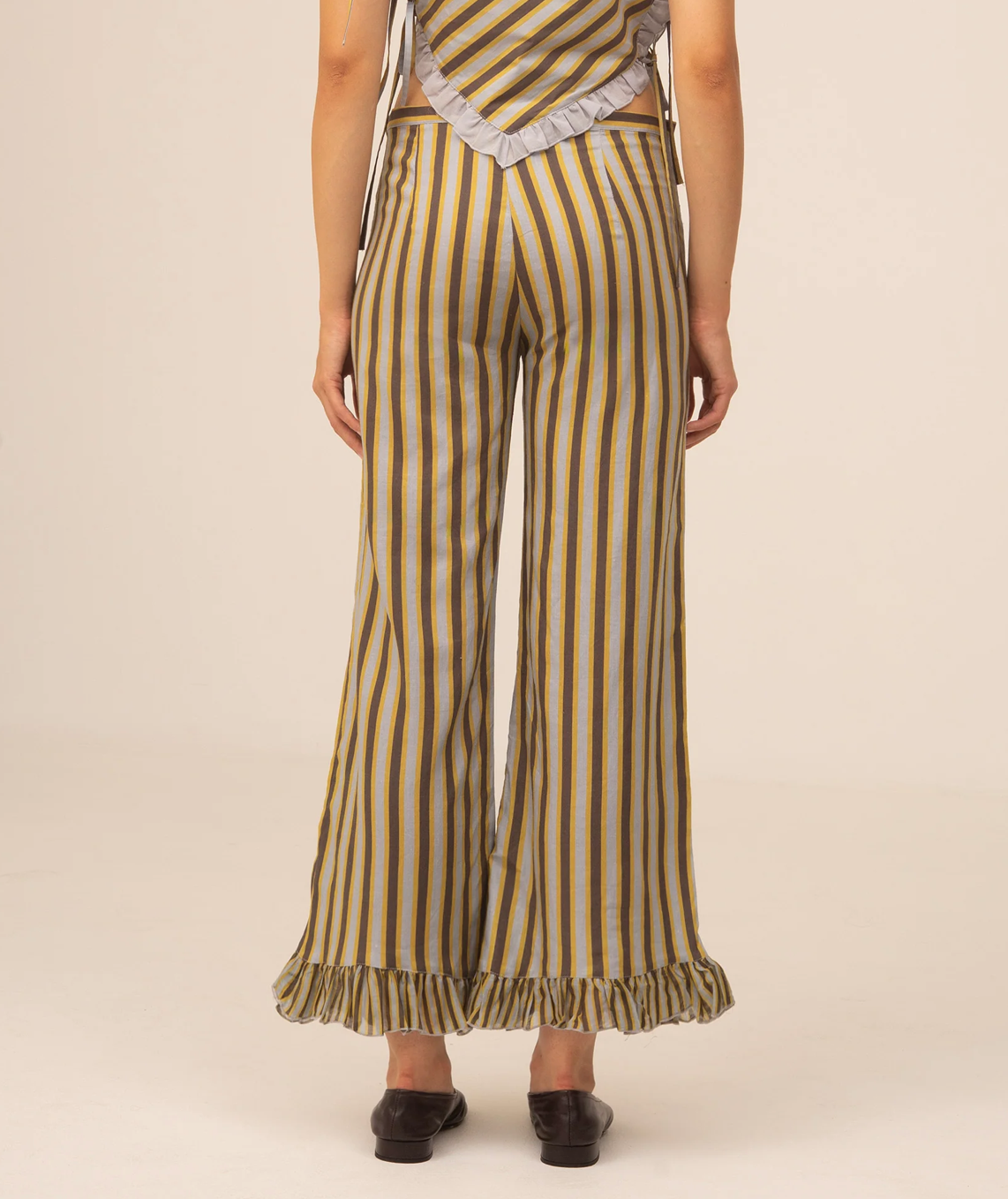 PANTALONES A RAYAS