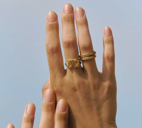 AMOR RING GOLD