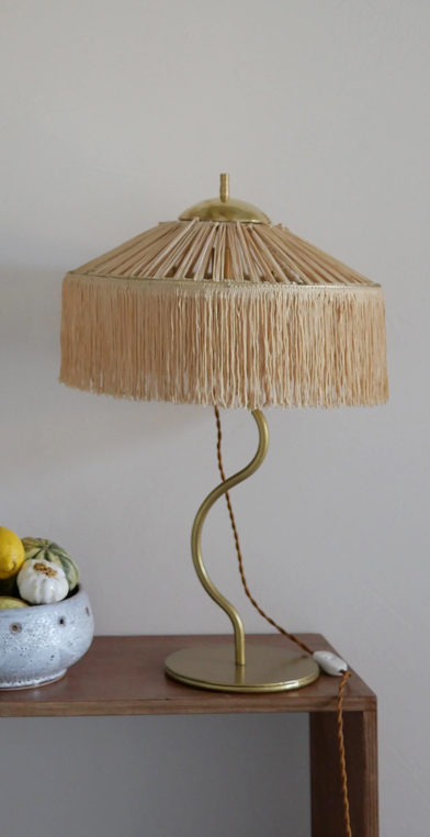 KAA TABLE LAMP