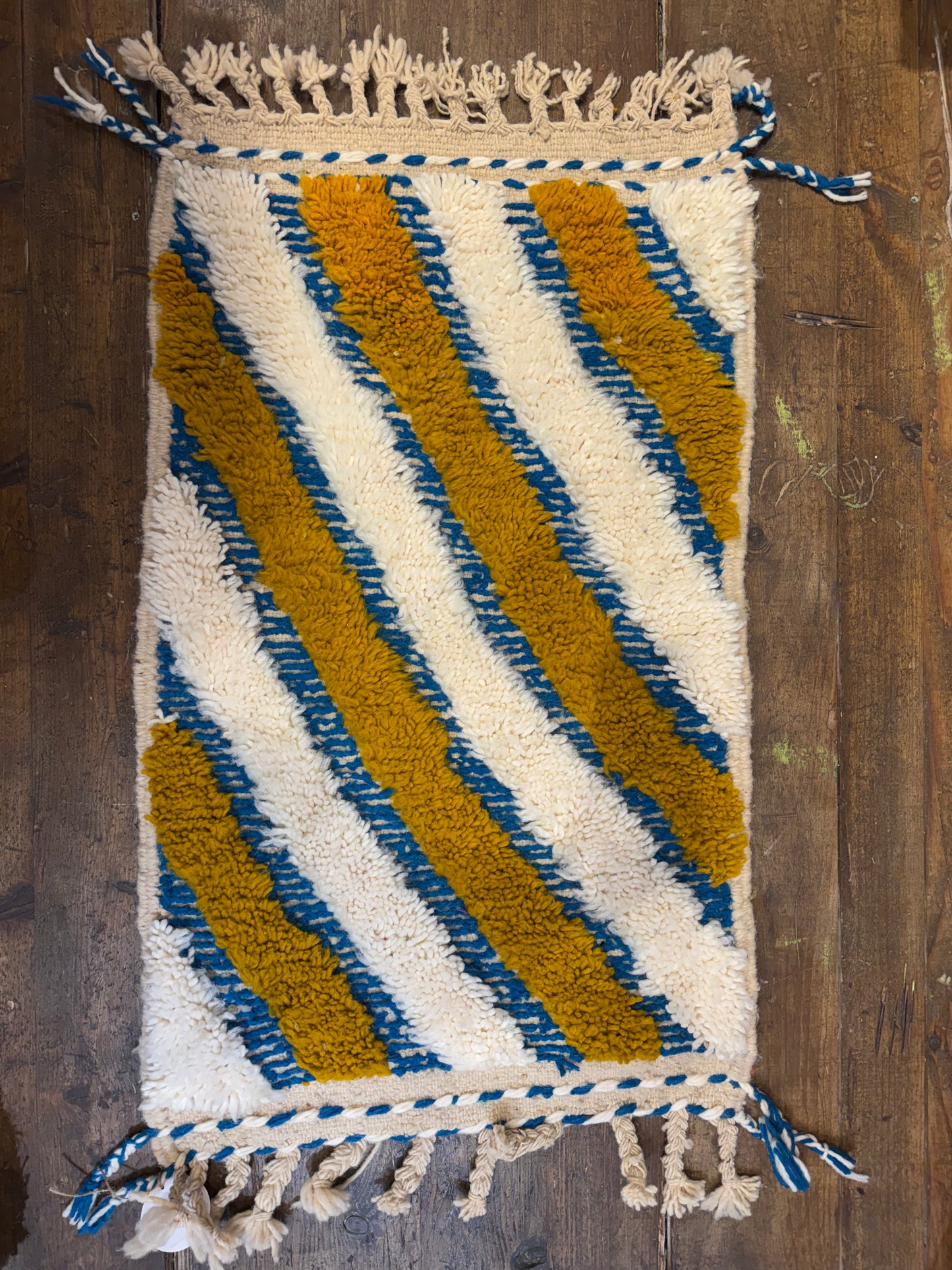 SMAILL WOOL RUG