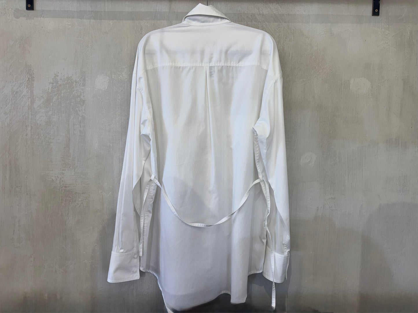 LA CAMISA