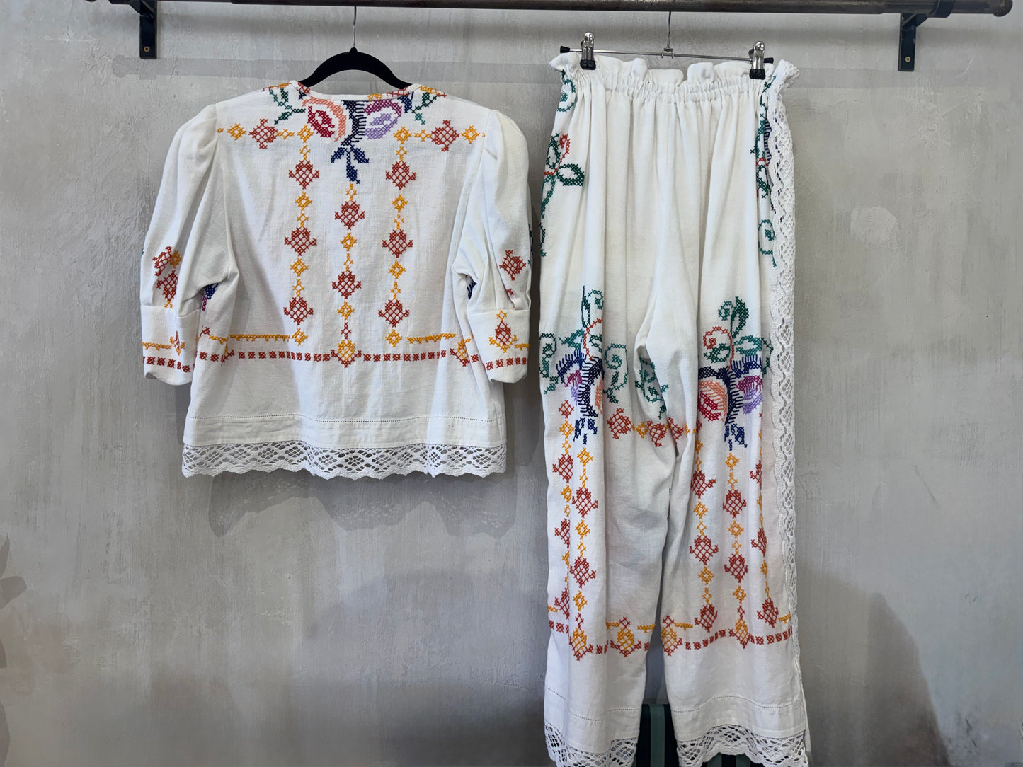Conjunto vintage único