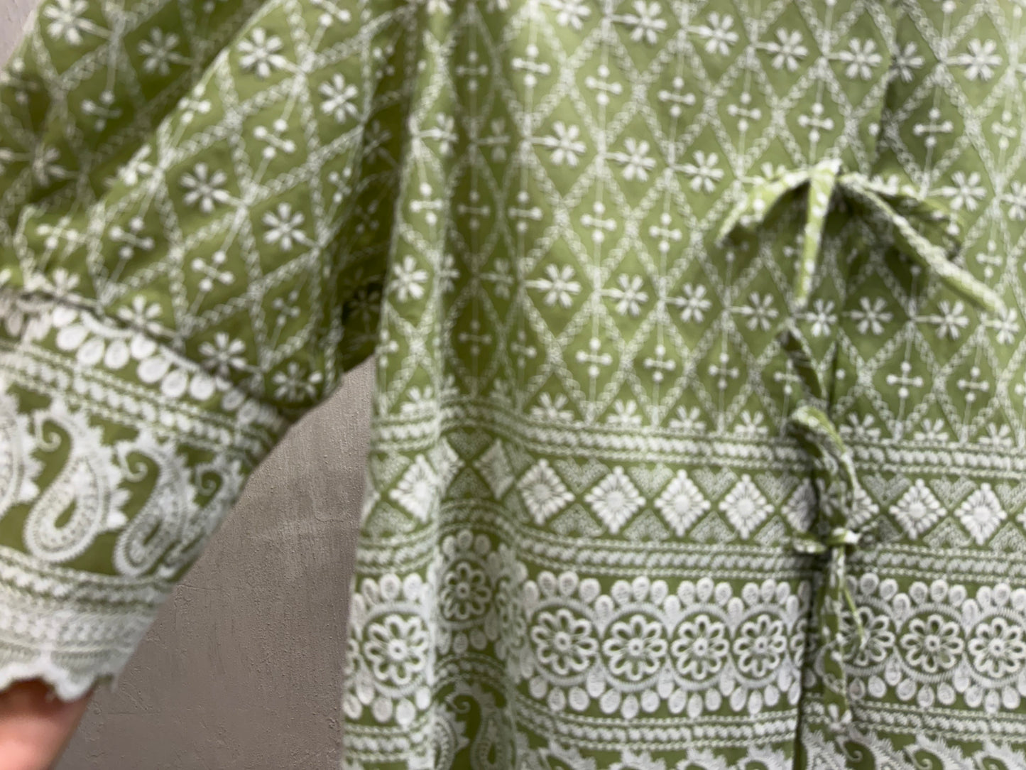 SET GRREN EMBROIDERED
