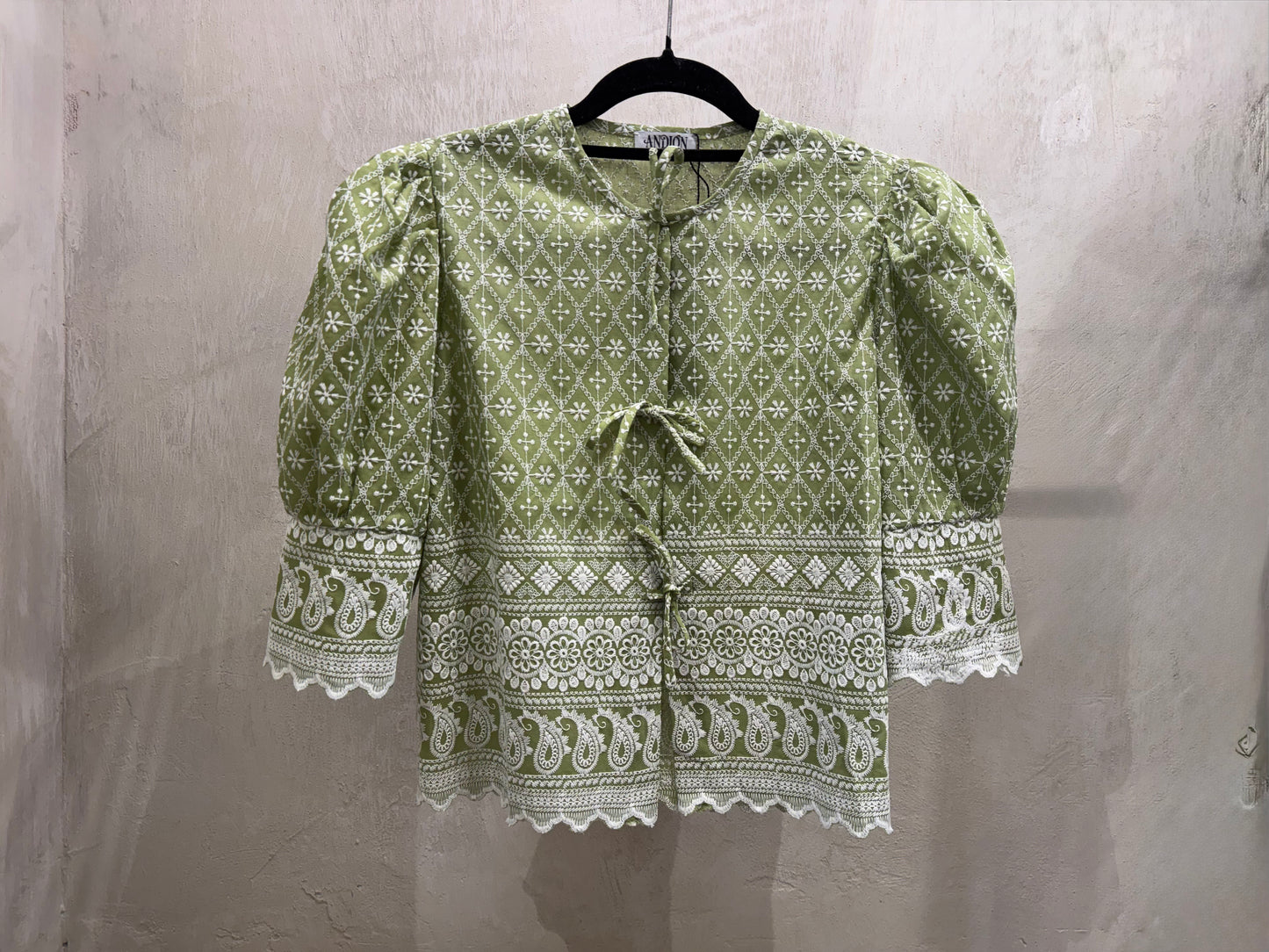 SET GRREN EMBROIDERED