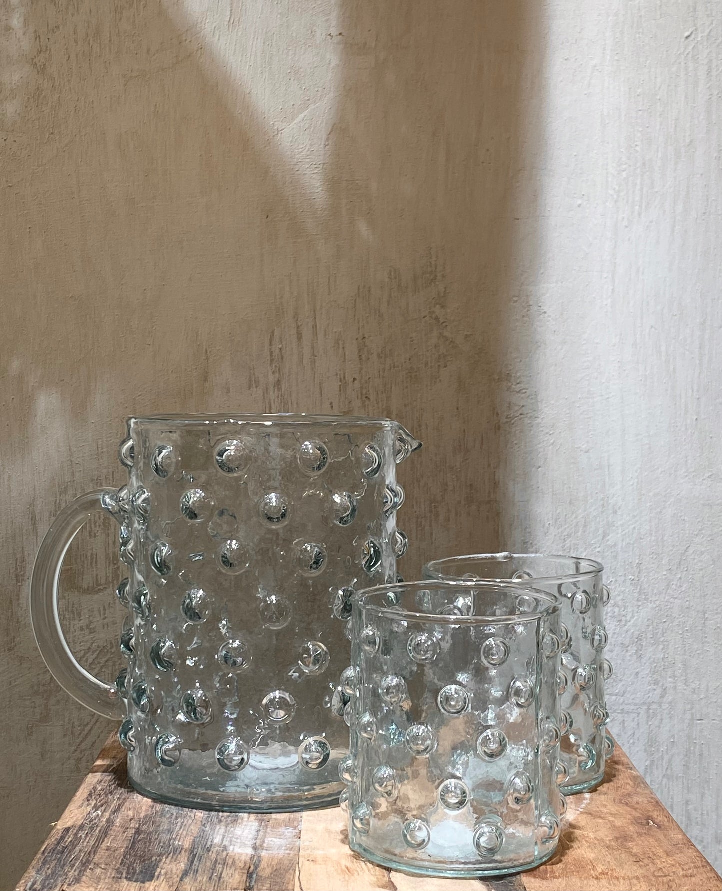 GLASS JUG WITH DOTS