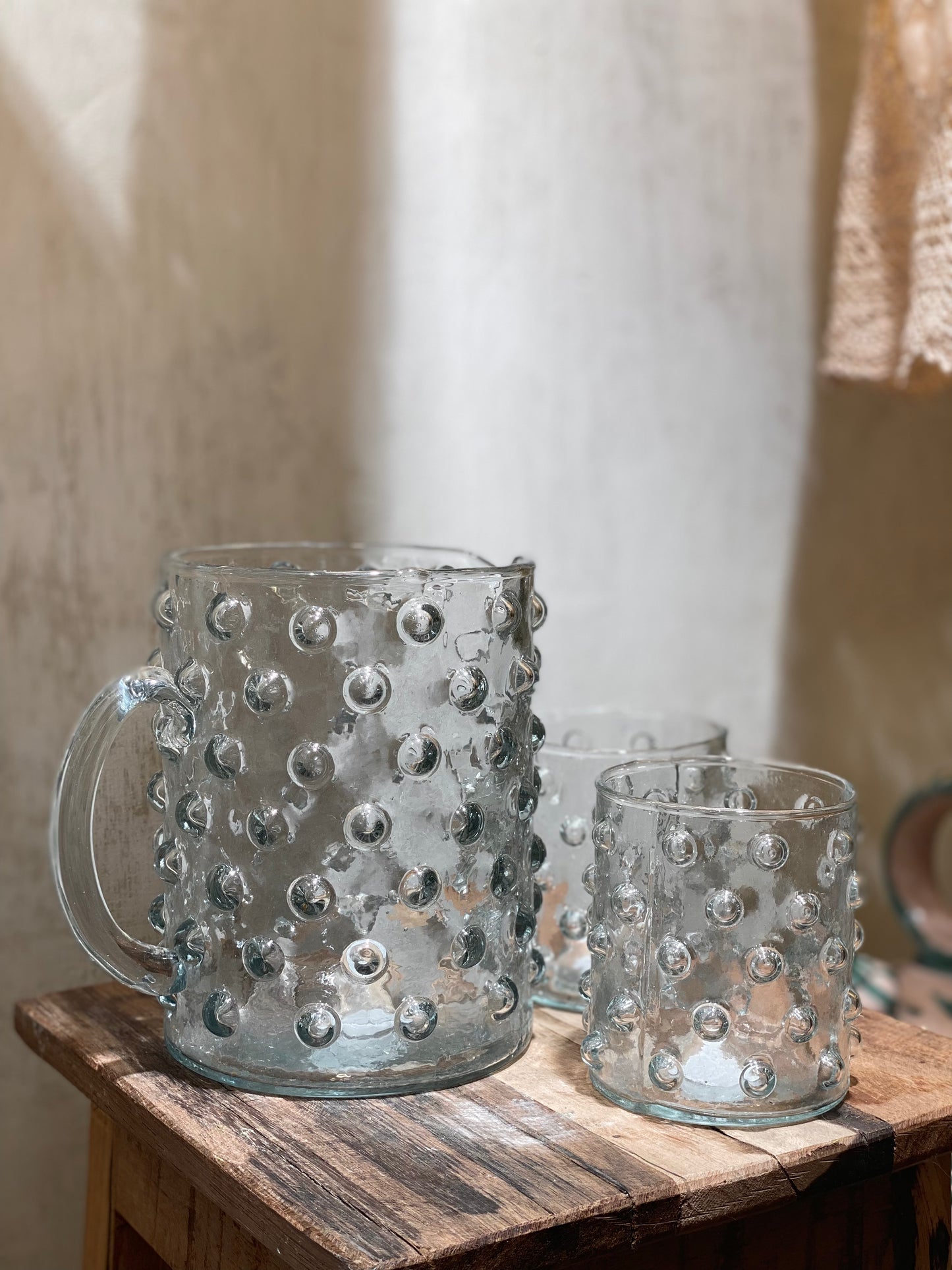 GLASS JUG WITH DOTS
