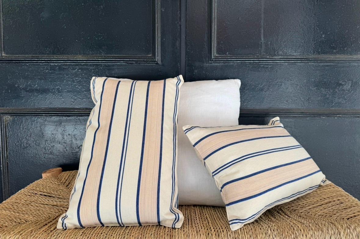 MINI CUSHION 7