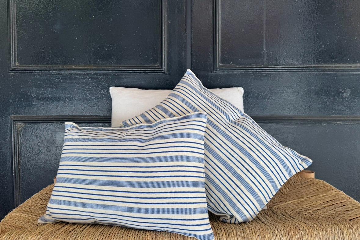 MINI CUSHION 6