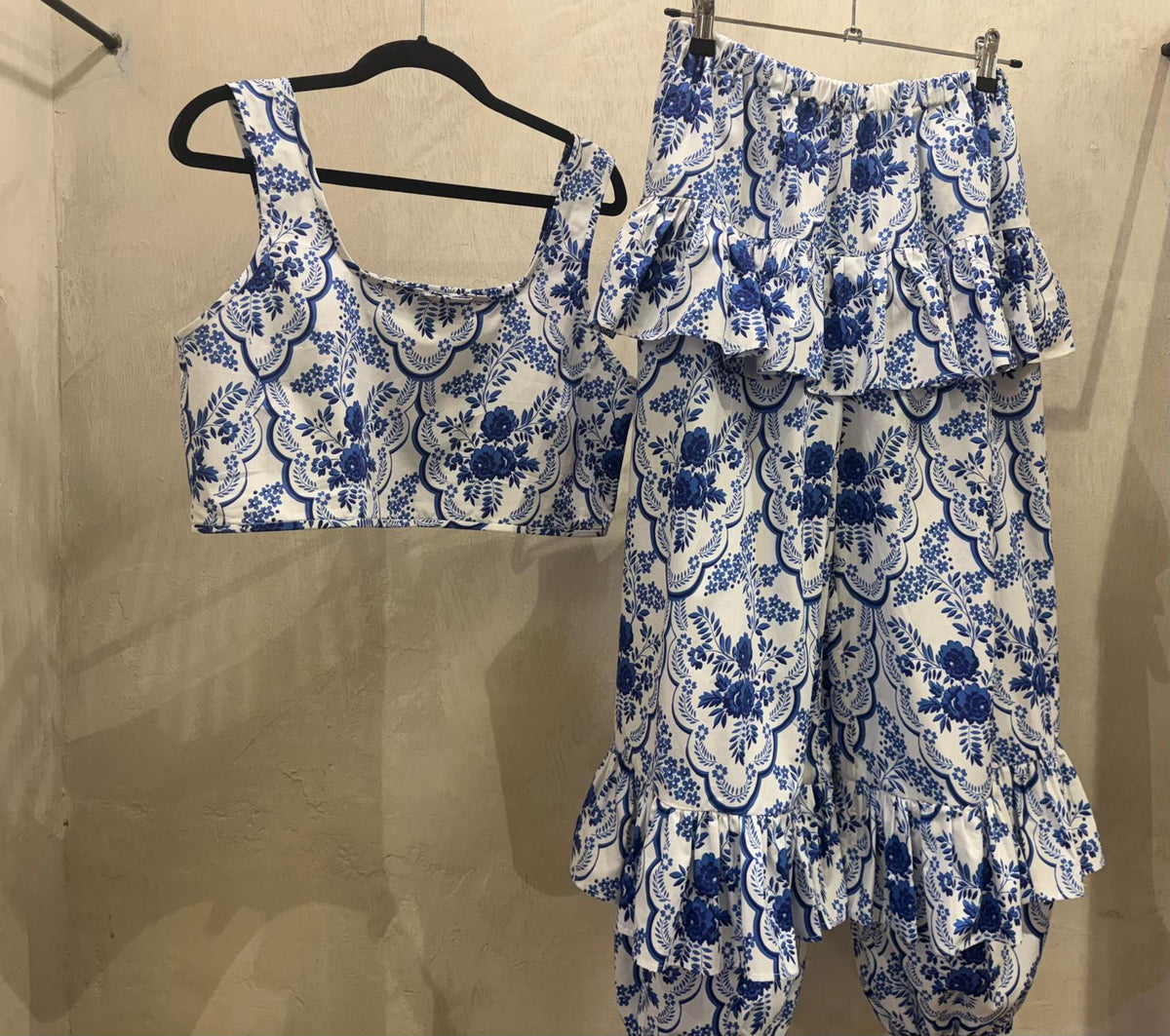 Blue flower set