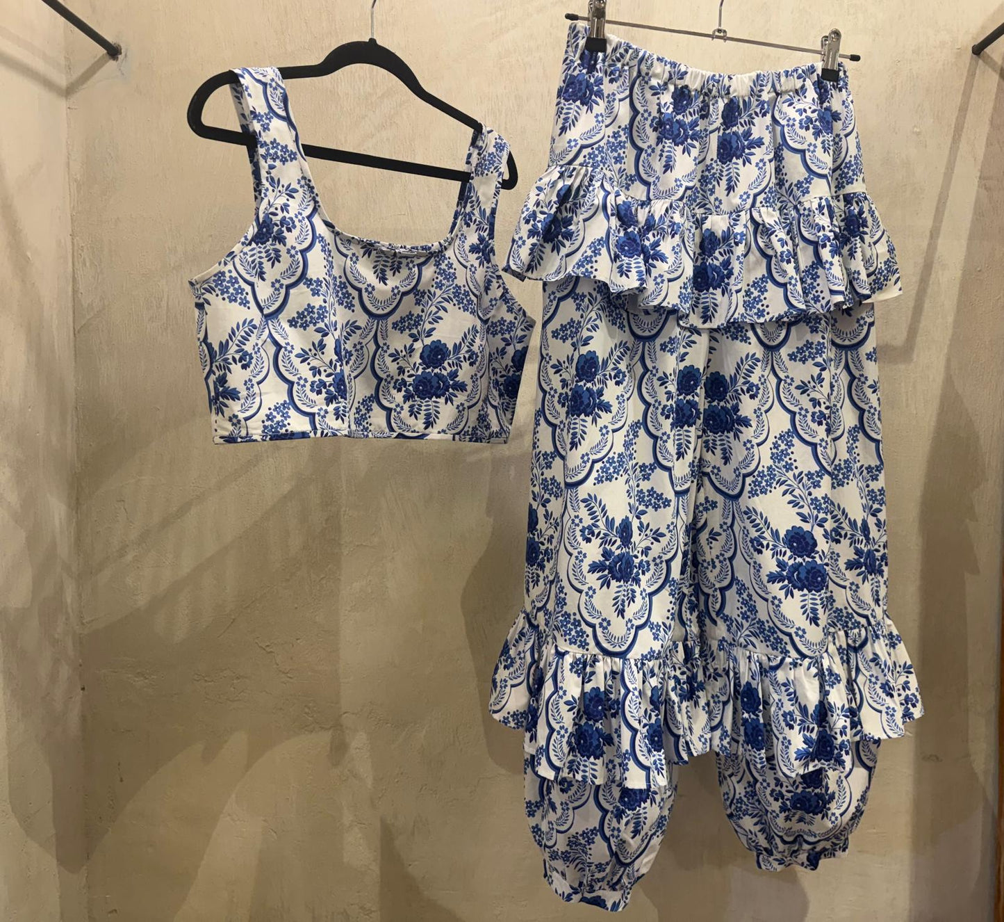 Blue flower set