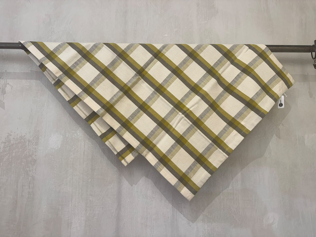 KITCHEN TOWEL