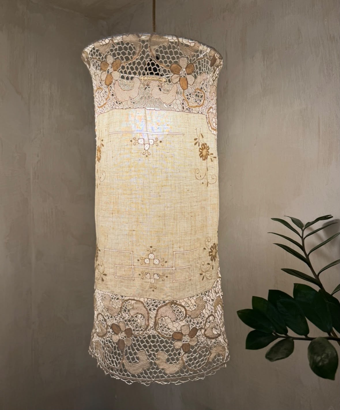 ANTIQUE LINEN EMBROIDERED LAMPSHADE