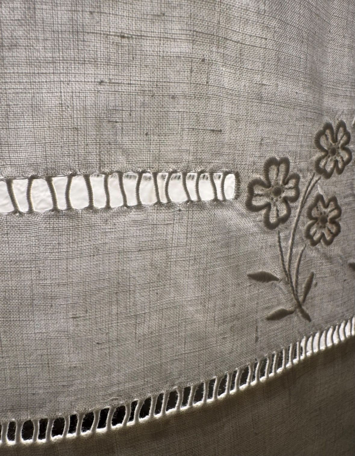 LARGE VINTAGE MONOGRAMMED LINEN LAMPSHADE