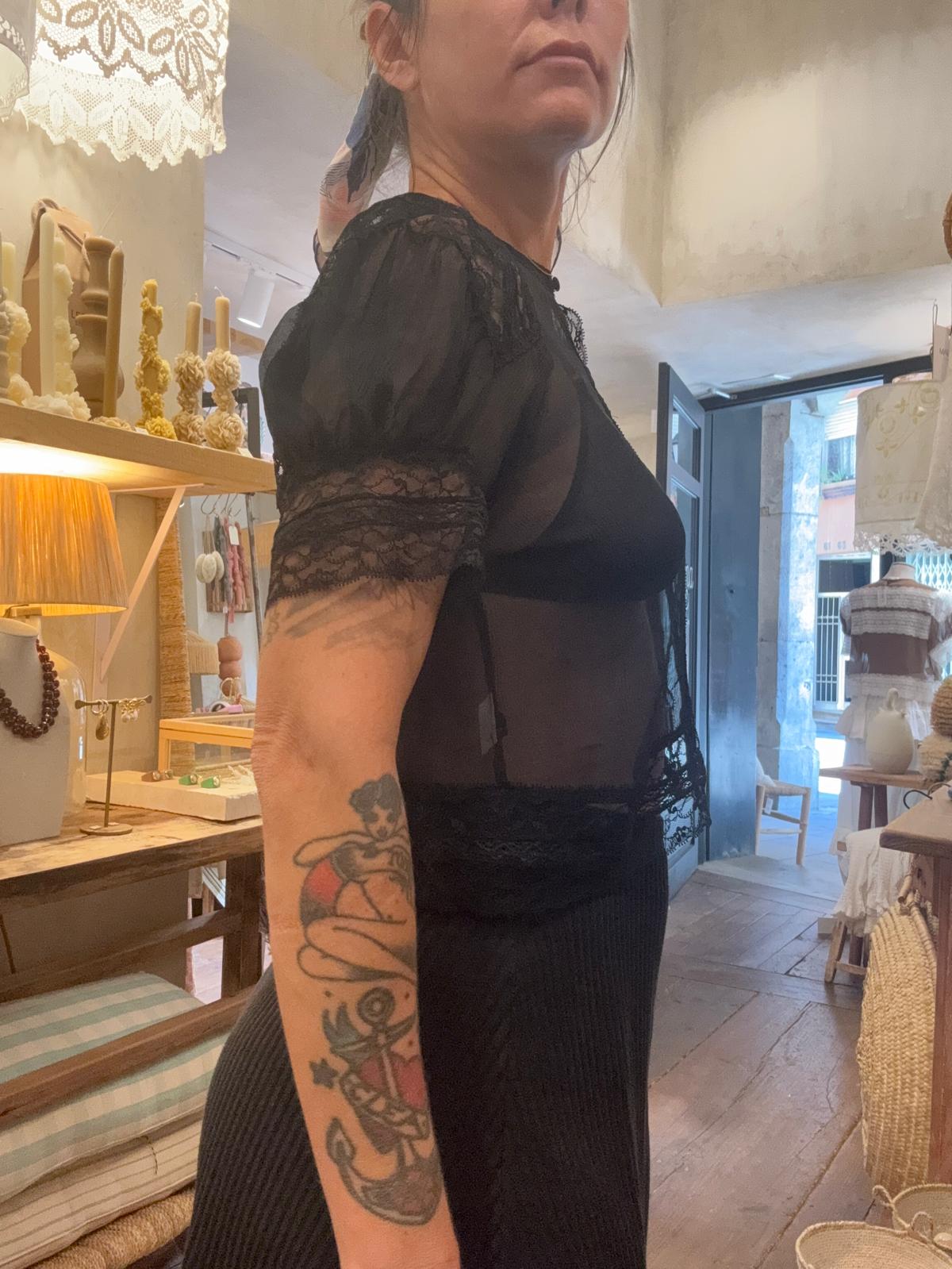 SILK BLACK BLOUSE