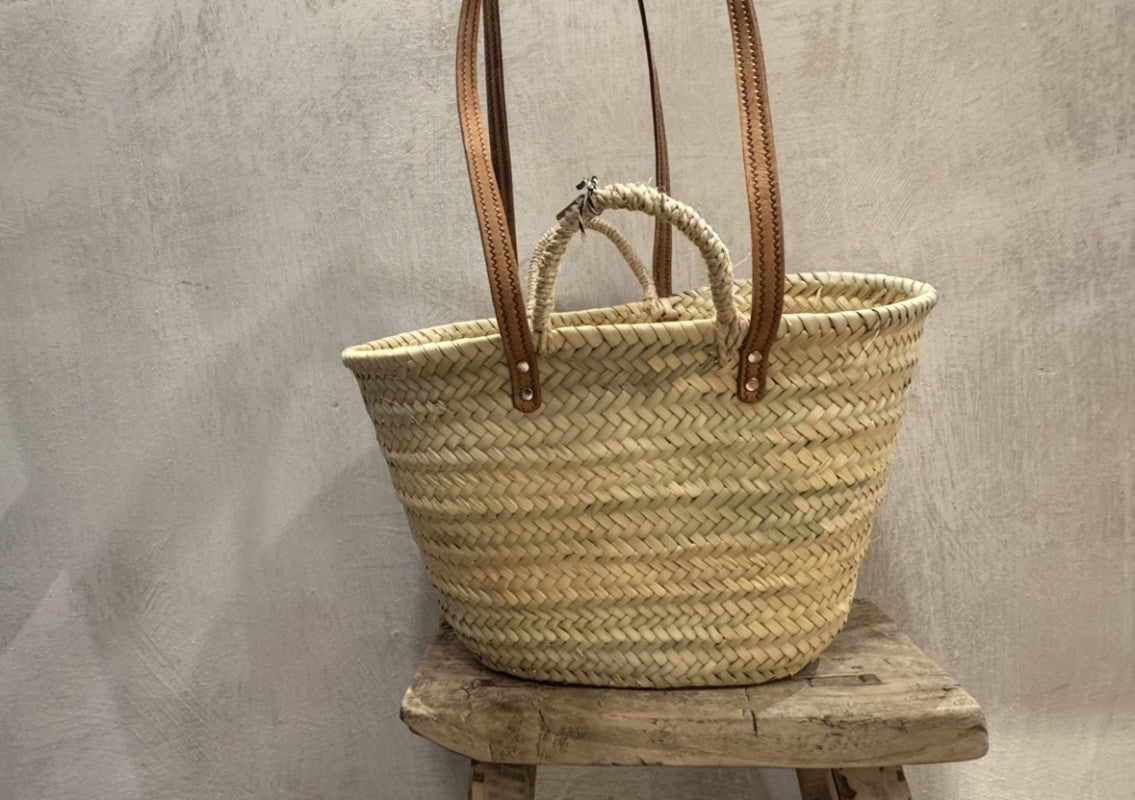CESTA DE PALMA MALLORQUINA TEJIDA A MANO