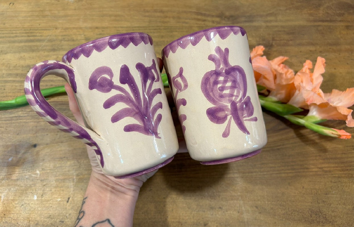 TAZA PINTADA A MANO - LILA