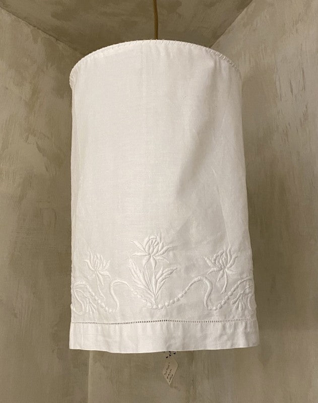 PANTALLA CAMELIA