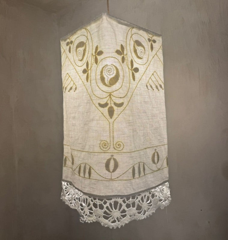 PANTALLA ART NOUVEAU