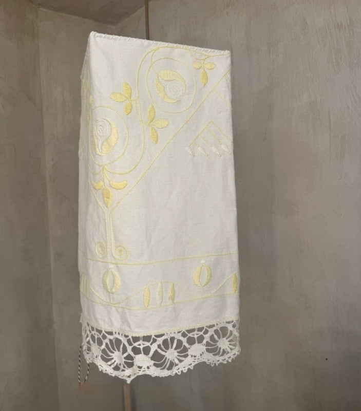 PANTALLA ART NOUVEAU