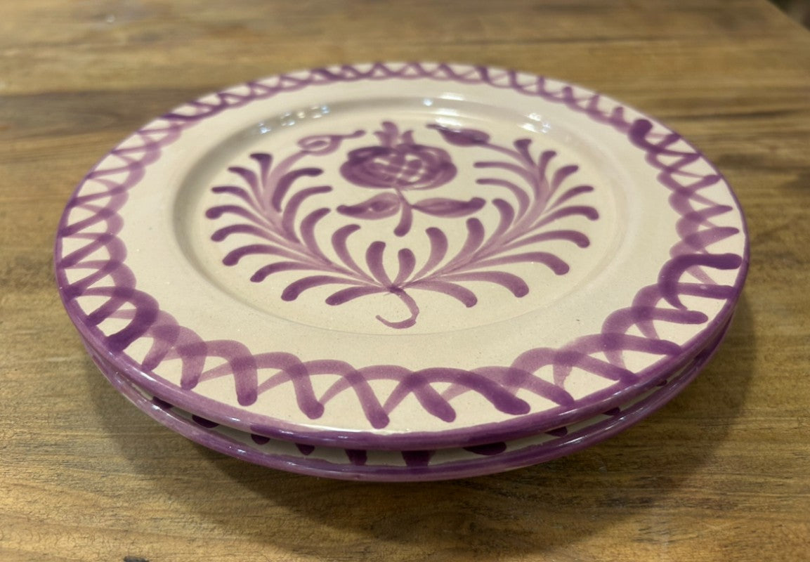 PLATO DE POSTRE PINTADO A MANO - LILA