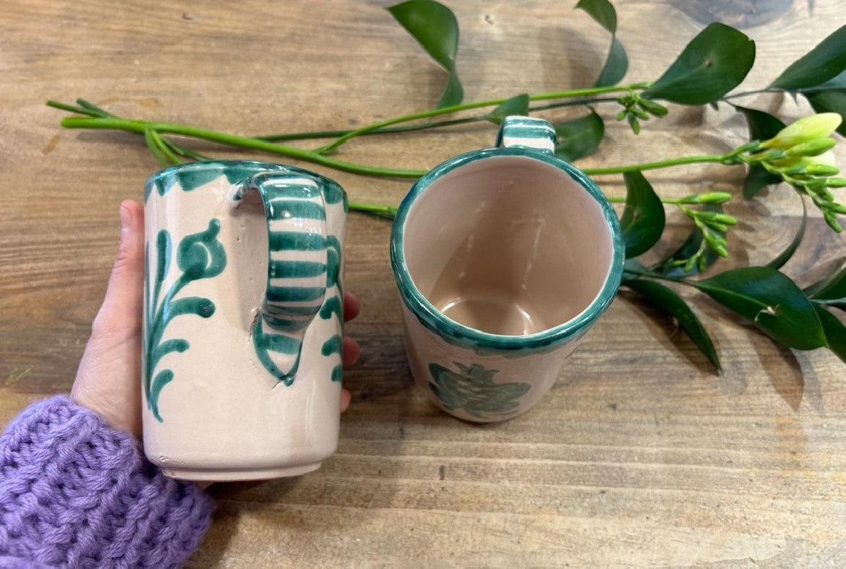 TAZA PINTADA A MANO